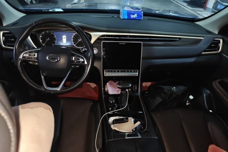 Used GAC Trumpchi GS5 2019 270T Automatic Luxury Edition Center Console