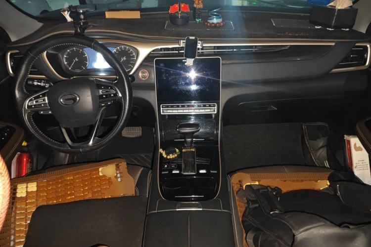 Used GAC Trumpchi GS5 2019 270T Automatic Luxury Edition Center Console