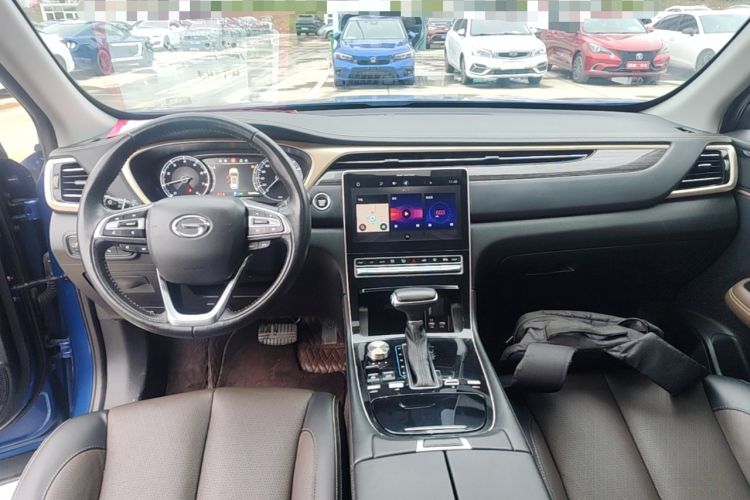 Used GAC Trumpchi GS5 2019 270T Automatic Luxury Edition Center Console