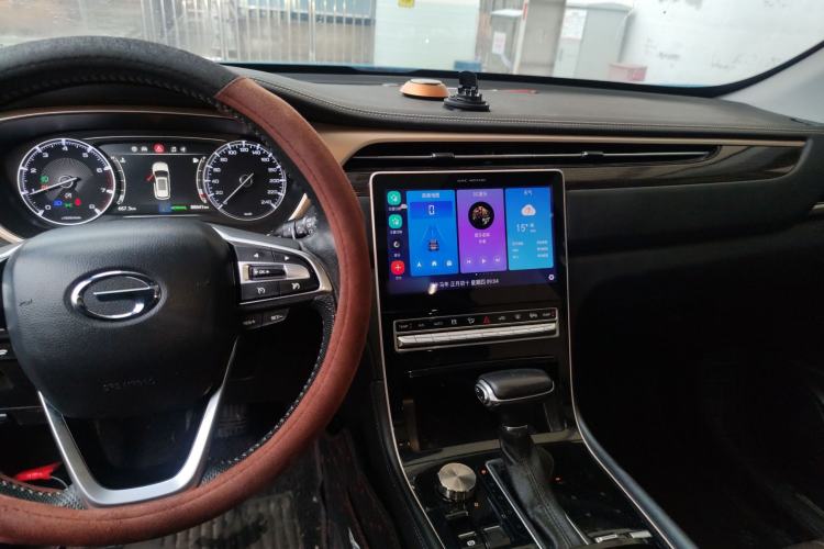 Used GAC Trumpchi GS5 2019 270T Automatic Luxury Edition Center Console