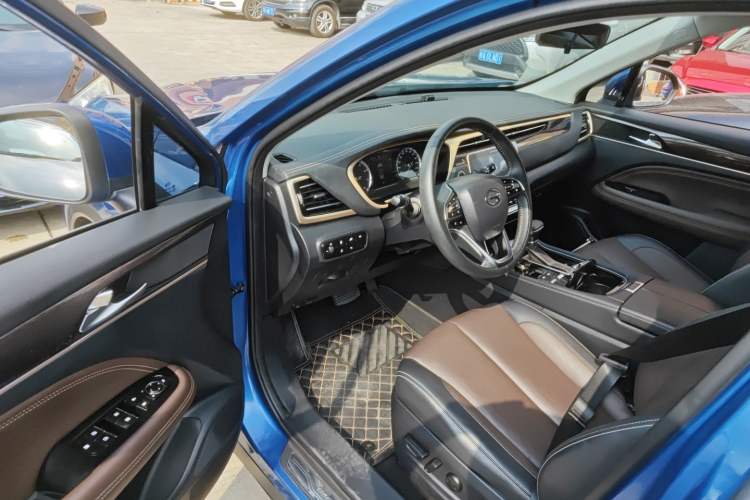 Used GAC Trumpchi GS5 2019 270T Automatic Luxury Edition Driver Seat