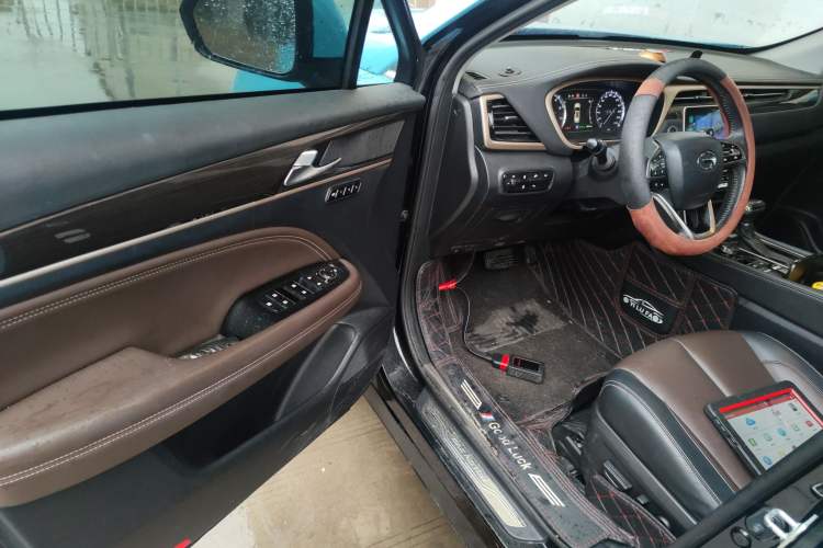 Used GAC Trumpchi GS5 2019 270T Automatic Luxury Edition Driver Seat