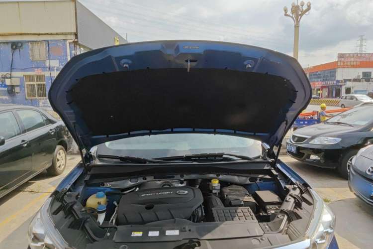 Used GAC Trumpchi GS5 2019 270T Automatic Luxury Edition Engine Bay