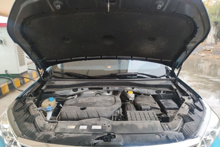 Used GAC Trumpchi GS5 2019 270T Automatic Luxury Edition Engine Bay