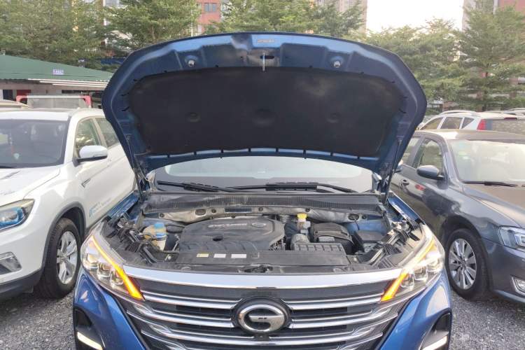 Used GAC Trumpchi GS5 2019 270T Automatic Luxury Edition Engine Bay