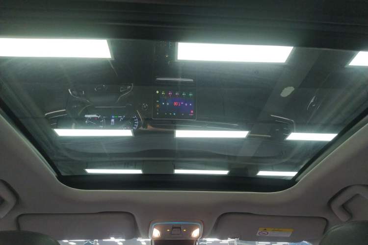 Used GAC Trumpchi GS5 2019 270T Automatic Luxury Edition Headliner