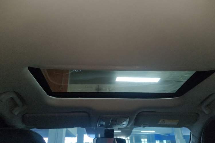 Used GAC Trumpchi GS5 2019 270T Automatic Luxury Edition Headliner