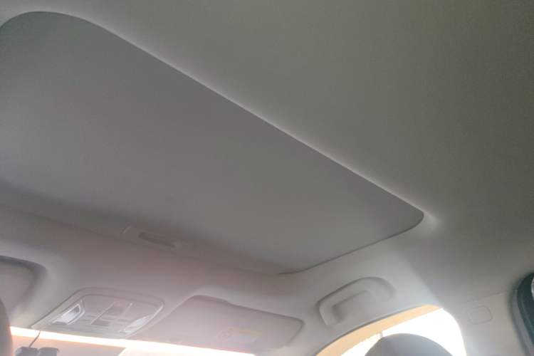 Used GAC Trumpchi GS5 2019 270T Automatic Luxury Edition Headliner