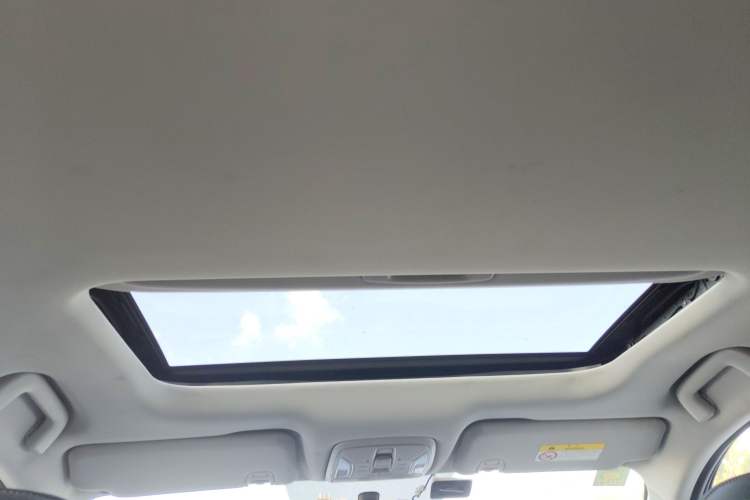 Used GAC Trumpchi GS5 2019 270T Automatic Luxury Edition Headliner