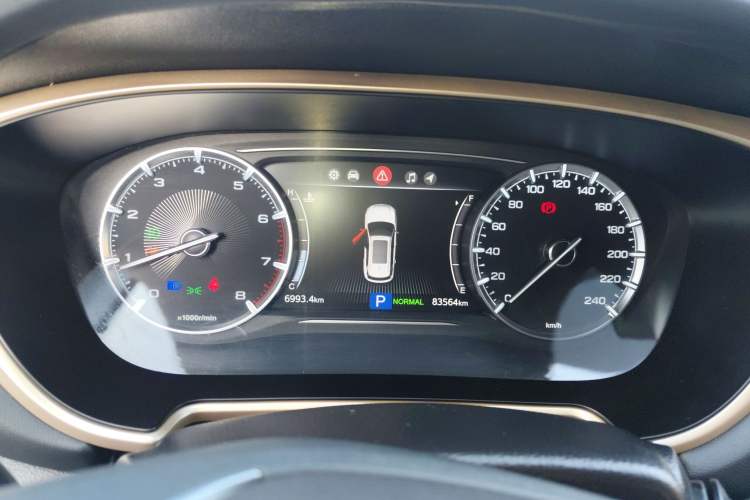 Used GAC Trumpchi GS5 2019 270T Automatic Luxury Edition Instrument Cluster