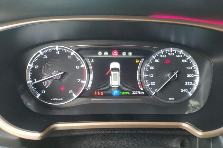 Used GAC Trumpchi GS5 2019 270T Automatic Luxury Edition Instrument Cluster