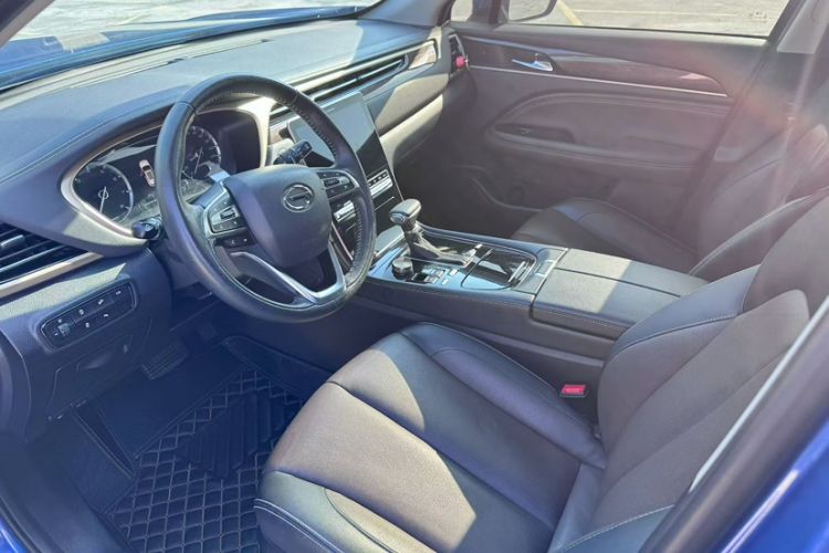 Used GAC Trumpchi GS5 2019 270T Automatic Luxury Edition Interior 2