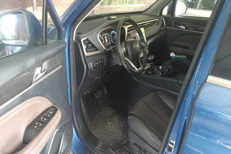Used GAC Trumpchi GS5 2019 270T Automatic Luxury Edition Interior 3