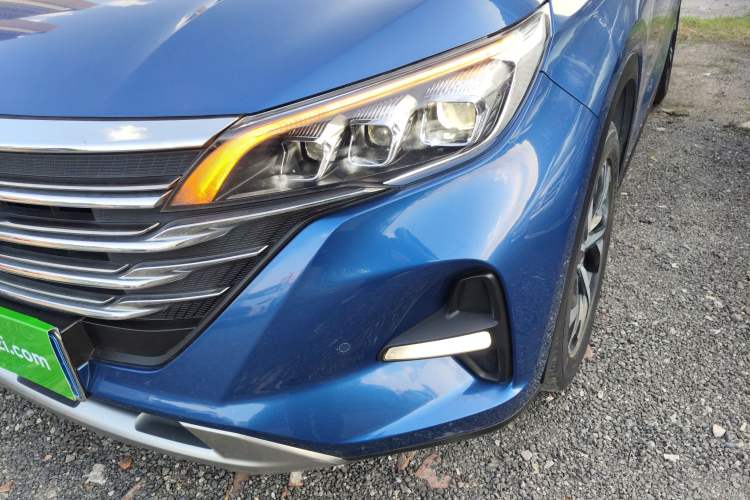 Used GAC Trumpchi GS5 2019 270T Automatic Luxury Edition Left Front Headlight