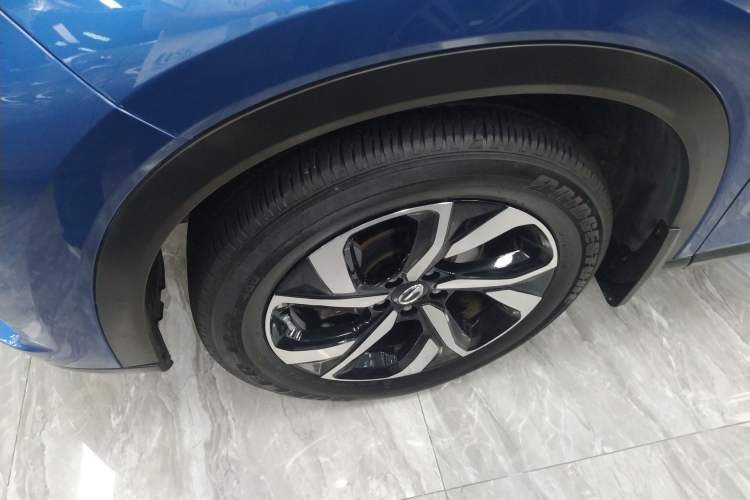 Used GAC Trumpchi GS5 2019 270T Automatic Luxury Edition Left Front Wheel Hub
