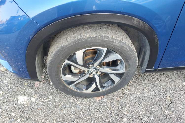 Used GAC Trumpchi GS5 2019 270T Automatic Luxury Edition Left Front Wheel Hub