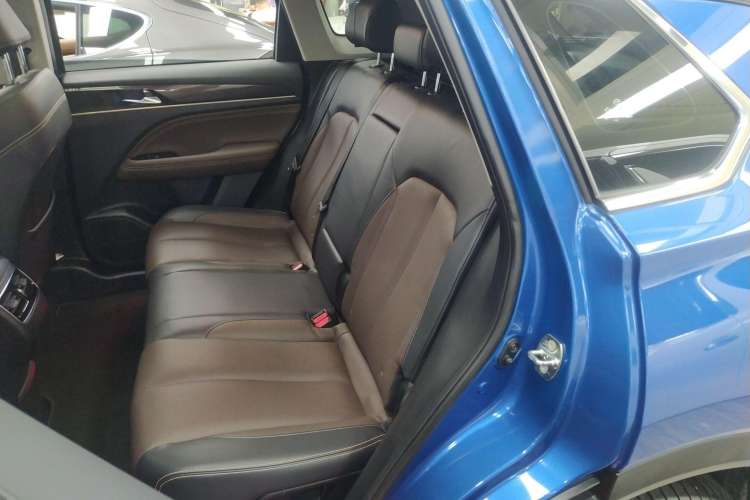 Used GAC Trumpchi GS5 2019 270T Automatic Luxury Edition Left Rear Seat