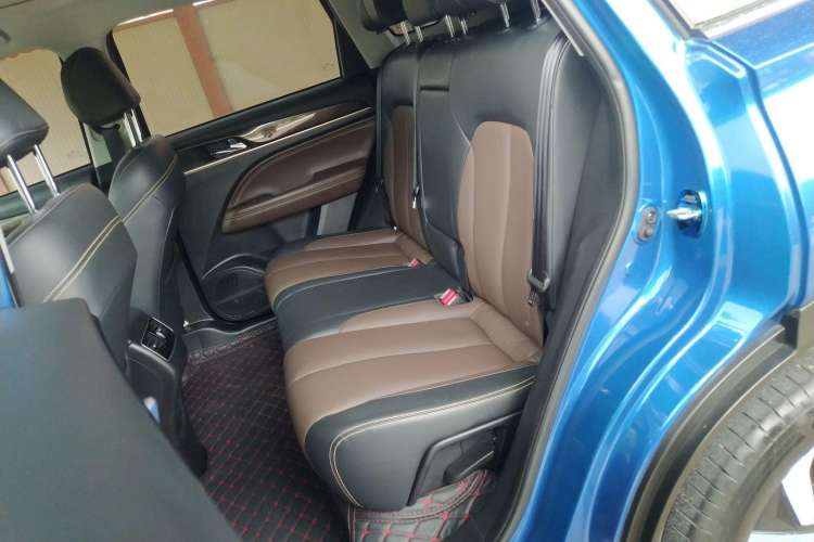 Used GAC Trumpchi GS5 2019 270T Automatic Luxury Edition Left Rear Seat