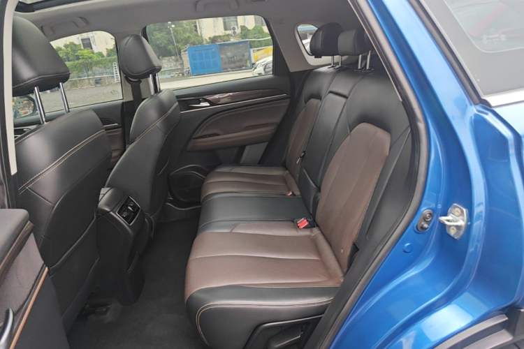Used GAC Trumpchi GS5 2019 270T Automatic Luxury Edition Left Rear Seat