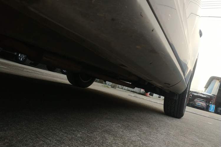 Used GAC Trumpchi GS5 2019 270T Automatic Elite Edition Left Side Sill
