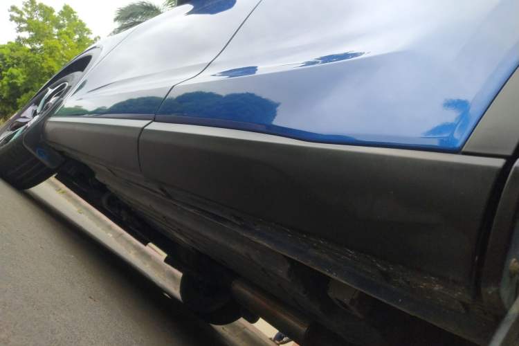 Used GAC Trumpchi GS5 2019 270T Automatic Luxury Edition Left Side Sill