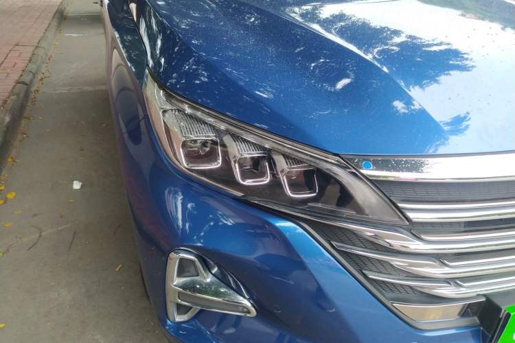 Used GAC Trumpchi GS5 2019 270T Automatic Luxury Edition Right Front Headlight