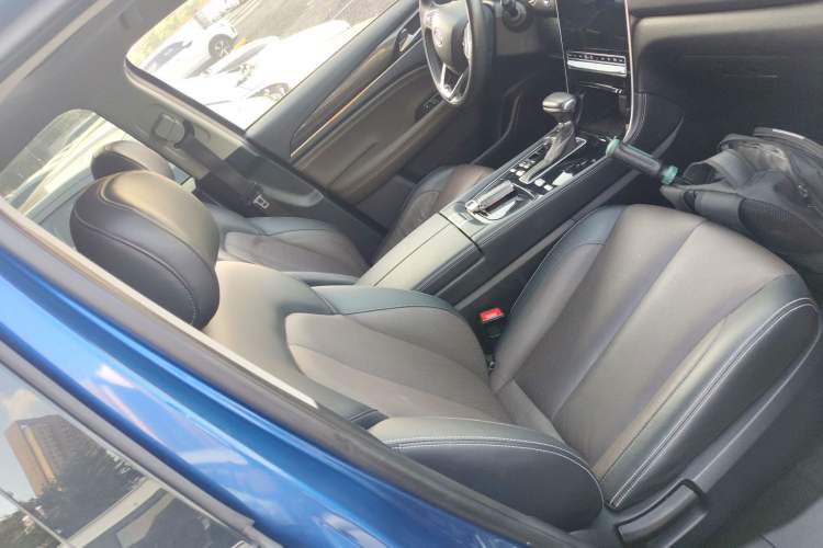 Used GAC Trumpchi GS5 2019 270T Automatic Luxury Edition Right Front Seat