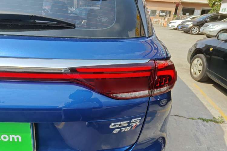 Used GAC Trumpchi GS5 2019 270T Automatic Luxury Edition Right Rear Taillight