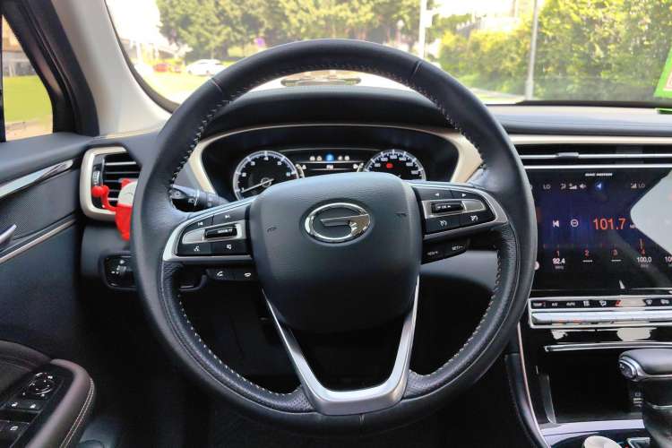 Used GAC Trumpchi GS5 2019 270T Automatic Luxury Edition Steering Wheel
