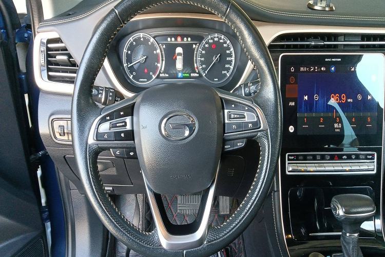 Used GAC Trumpchi GS5 2019 270T Automatic Luxury Edition Steering Wheel