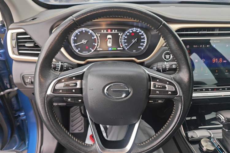 Used GAC Trumpchi GS5 2019 270T Automatic Luxury Edition Steering Wheel