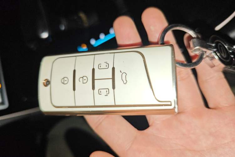 Used GAC Trumpchi GS5 2019 270T Automatic Luxury Edition Vehicle Key