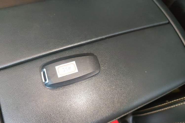 Used GAC Trumpchi GS5 2019 270T Automatic Luxury Edition Vehicle Key