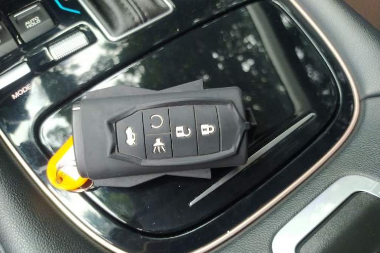 Used GAC Trumpchi GS5 2019 270T Automatic Luxury Edition Vehicle Key