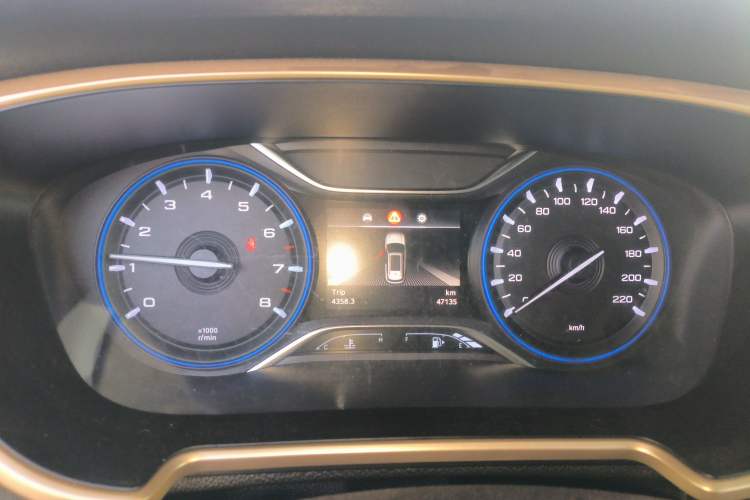 Used GAC Trumpchi GS5 2019 235T Manual Comfort Edition Instrument Cluster