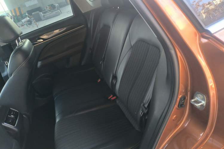 Used GAC Trumpchi GS5 2019 235T Manual Comfort Edition Interior 4