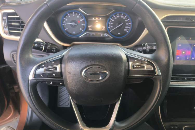 Used GAC Trumpchi GS5 2019 235T Manual Comfort Edition Steering Wheel