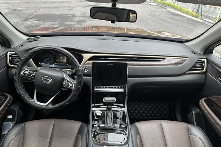 Used GAC Trumpchi GS5 2019 270T Automatic Elite Edition Interior 1