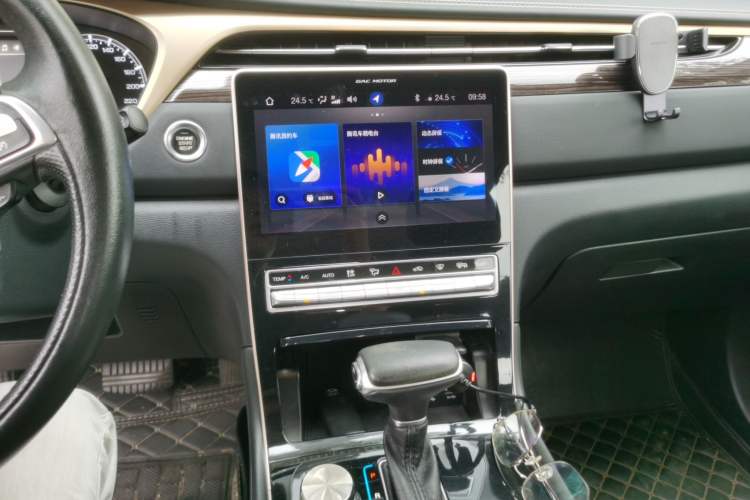 Used GAC Trumpchi GS5 2019 270T Automatic Luxury Edition Audio And AC Panel