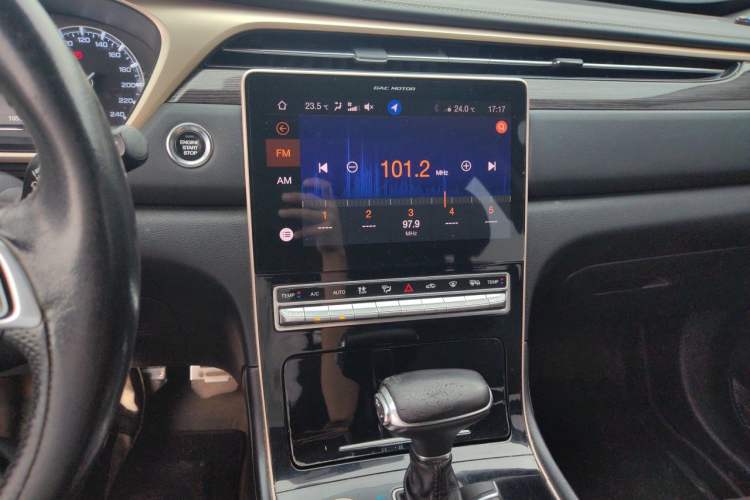 Used GAC Trumpchi GS5 2019 270T Automatic Luxury Edition Audio And AC Panel