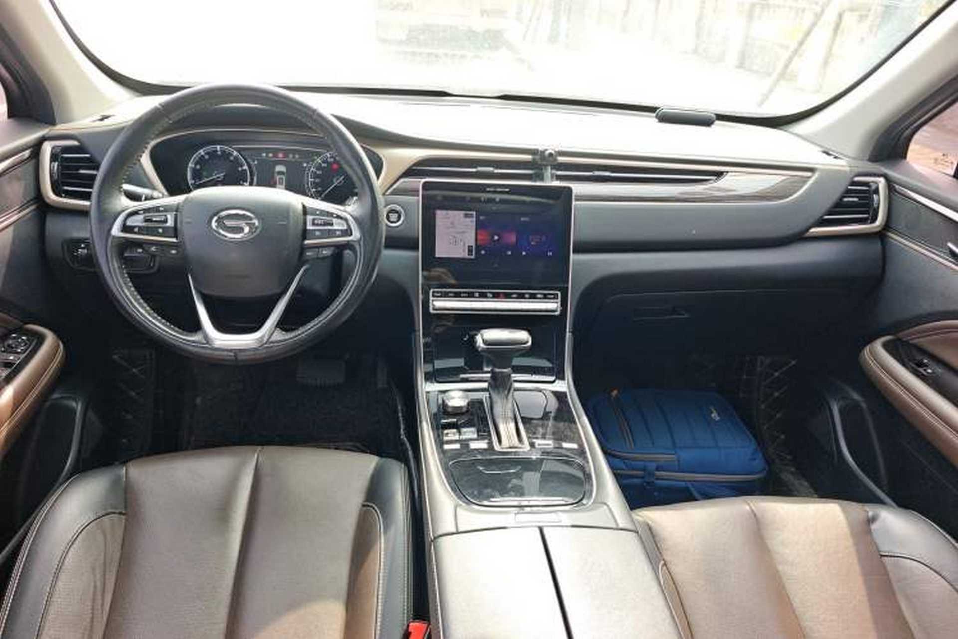 Used GAC Trumpchi GS5 2019 270T Automatic Luxury Edition Center Console
