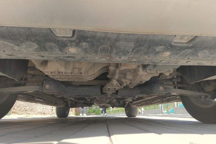 Used GAC Trumpchi GS5 2019 270T Automatic Elite Edition Chassis Front