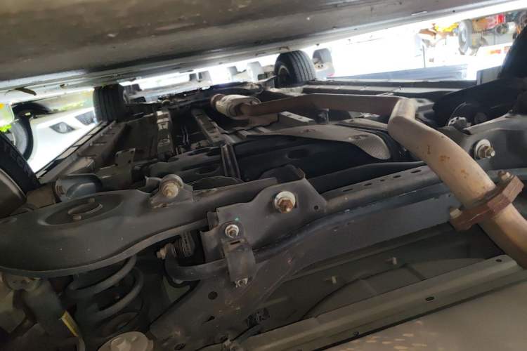 Used GAC Trumpchi GS5 2019 270T Automatic Elite Edition Chassis Rear