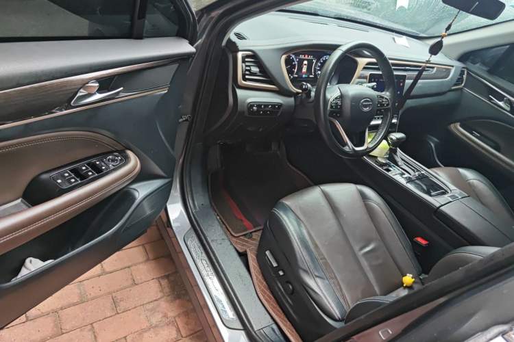 Used GAC Trumpchi GS5 2019 270T Automatic Luxury Edition Driver Seat