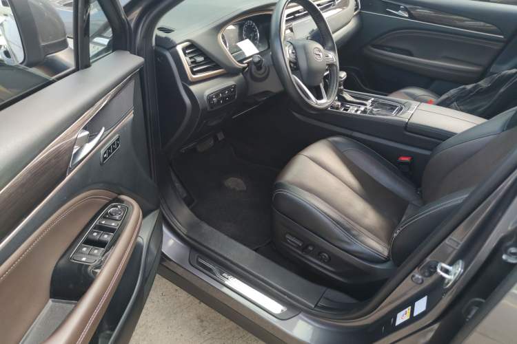 Used GAC Trumpchi GS5 2019 270T Automatic Luxury Edition Driver Seat