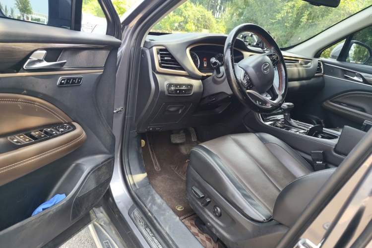 Used GAC Trumpchi GS5 2019 270T Automatic Luxury Edition Driver Seat