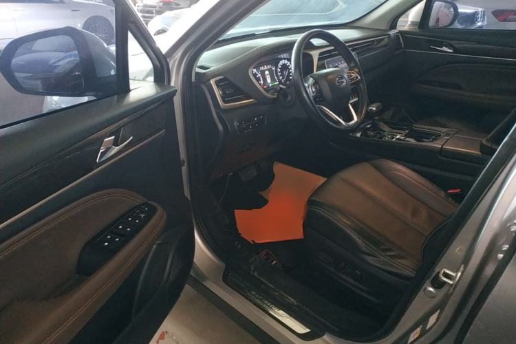 Used GAC Trumpchi GS5 2019 235T Automatic Luxury Edition Driver Seat