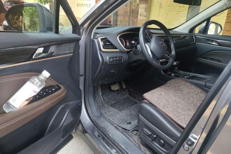 Used GAC Trumpchi GS5 2019 270T Automatic Luxury Edition Driver Seat