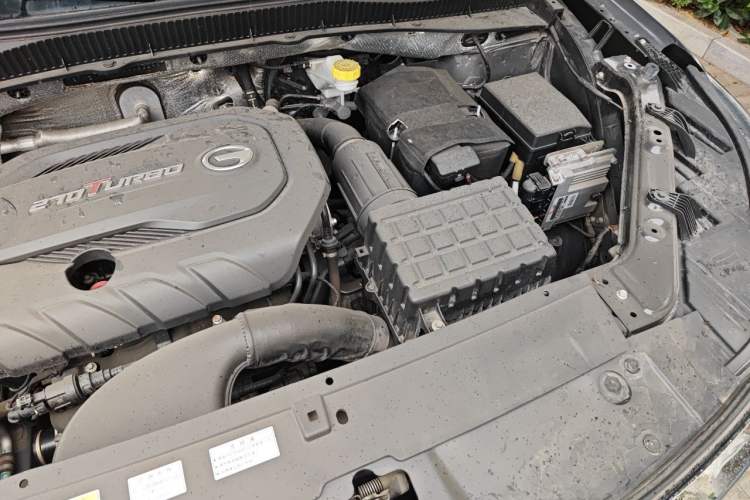 Used GAC Trumpchi GS5 2019 270T Automatic Luxury Edition Engine Bay Left