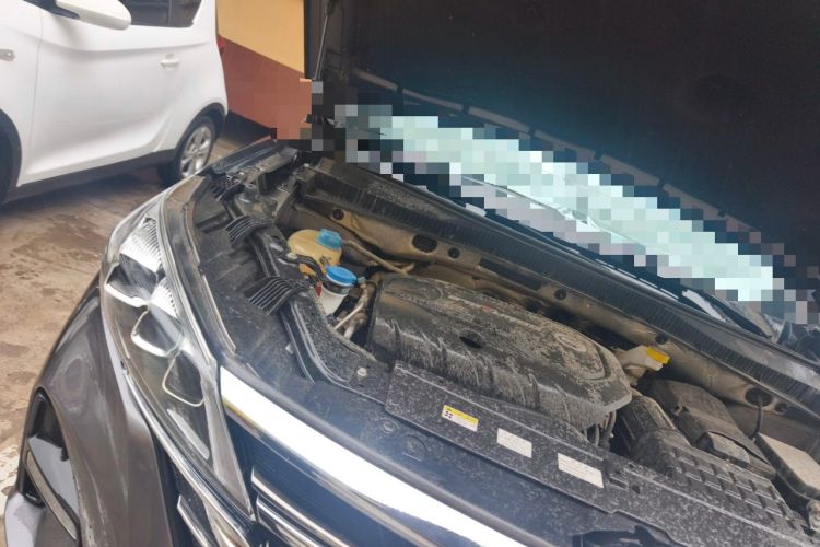 Used GAC Trumpchi GS5 2019 270T Automatic Luxury Edition Engine Bay Right